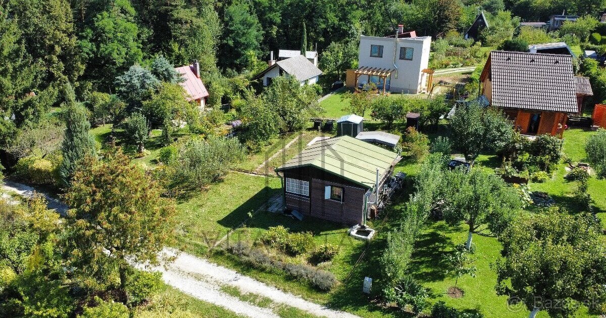 🌲 Na predaj chatka s pozemkom v oblasti Púšť 🌲