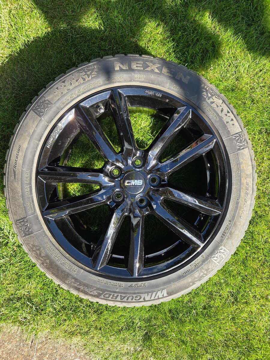 Komplety R18 Toyota Chr,Corolla+TPMS