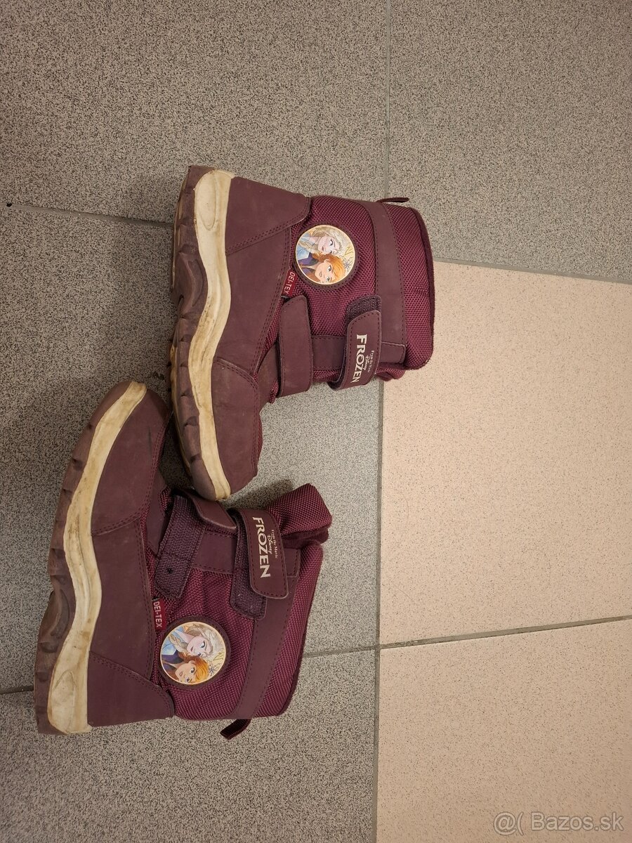 Detske snehule vel. 30