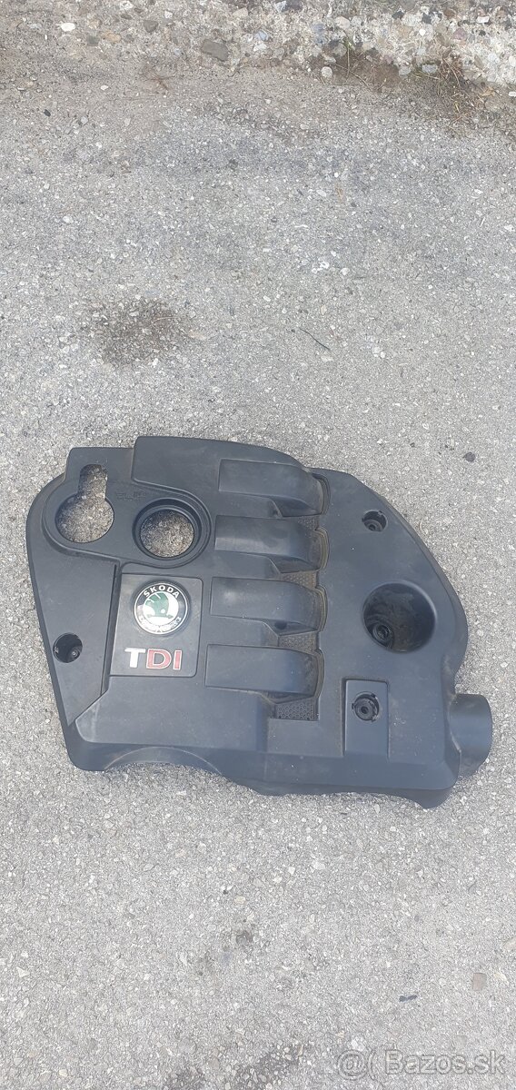 Kryt motora skoda superb1 1.9tdi