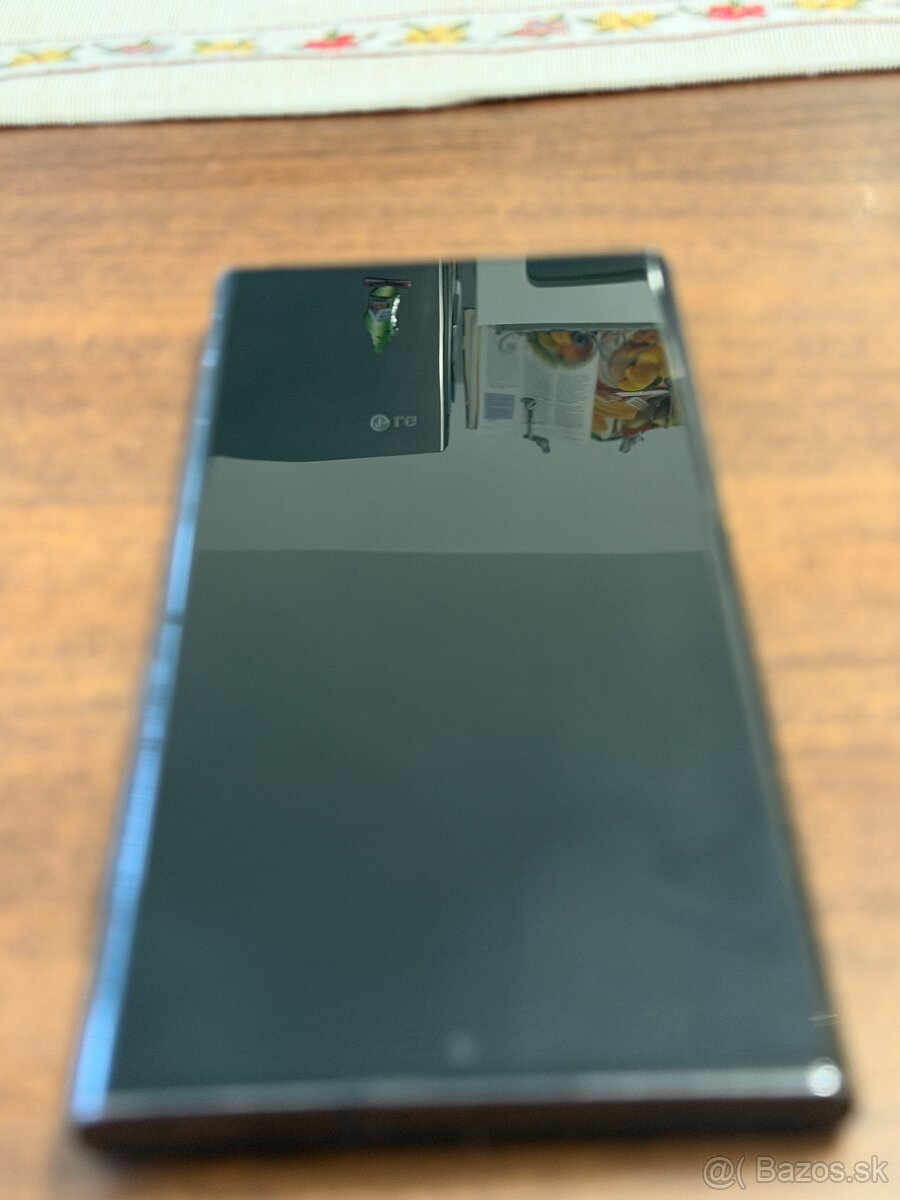 MT Samsung Galaxy S22 ULTRA 512 Gb čiernej farby