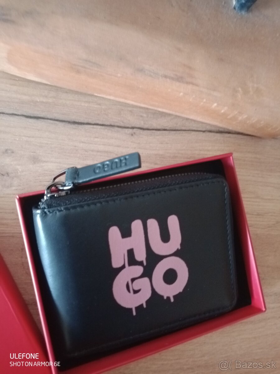 Hugo peňaženka