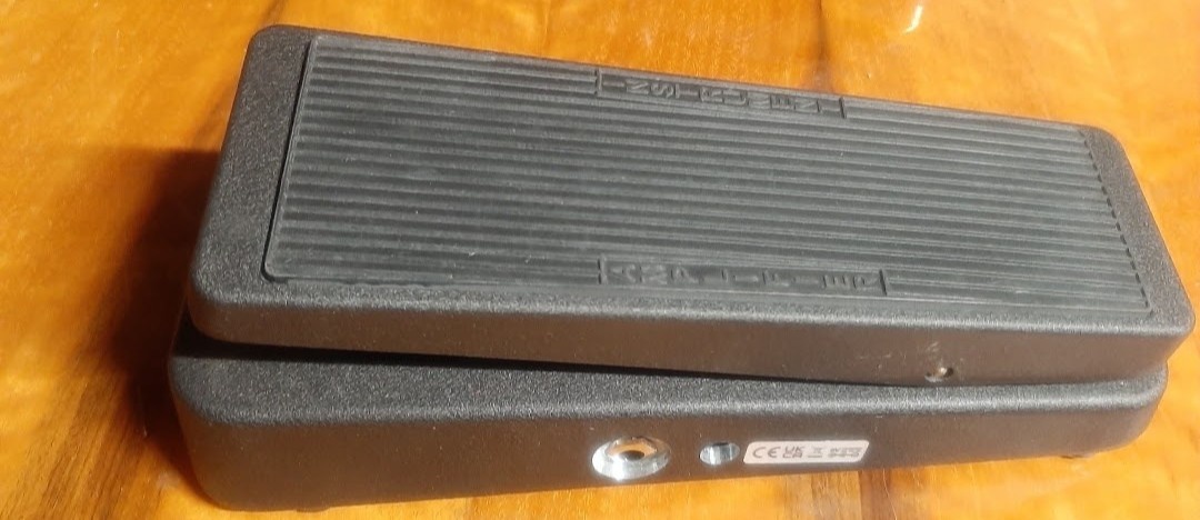 Predám Wah Wah Dunlop GCB95
