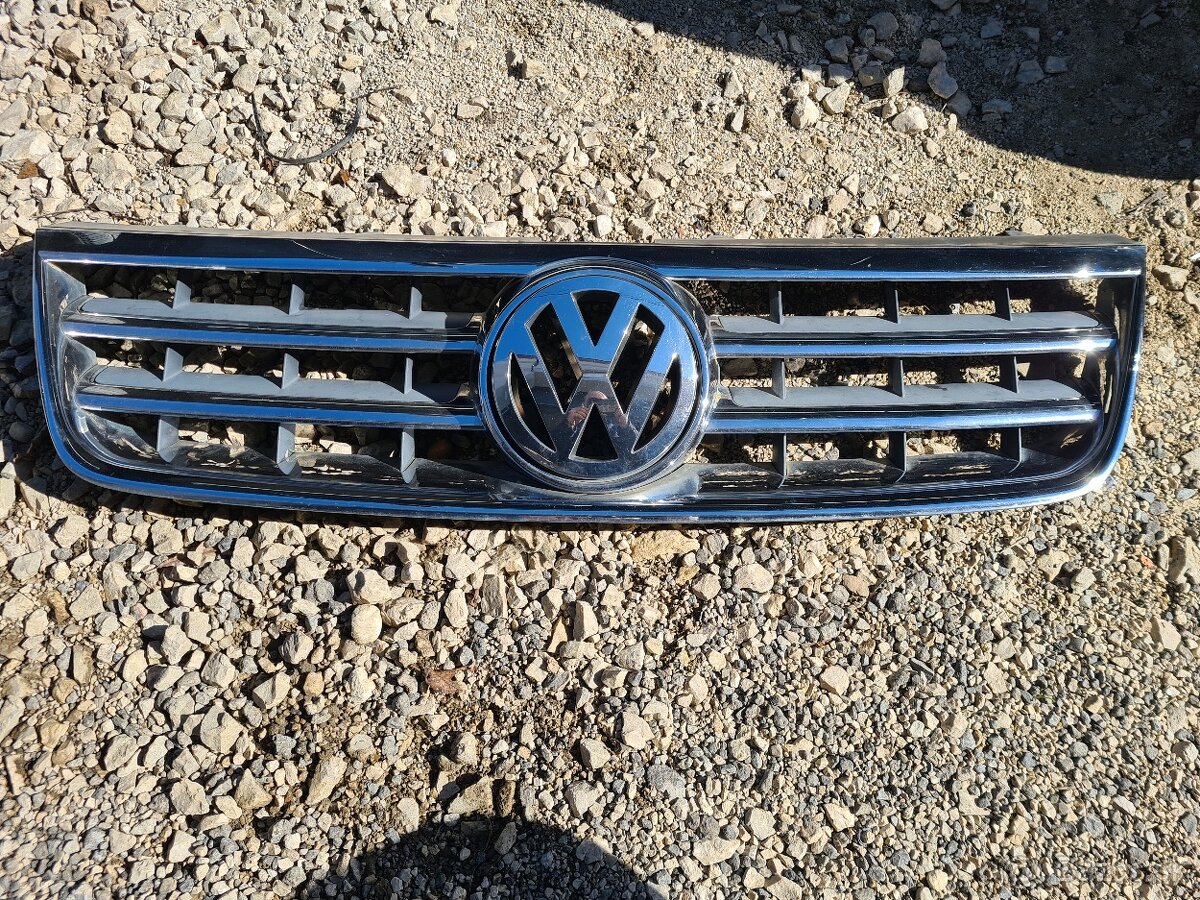 Predná maska VW Touareg 7l, predfacelift