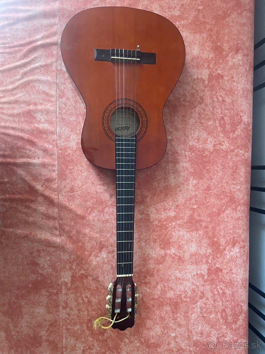 Detská kvalitná gitara