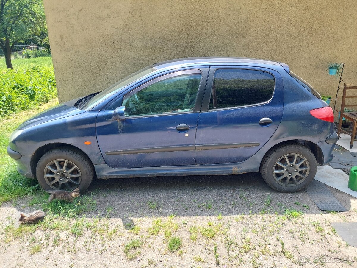 Rozpredám peugeot 206 1.4 hdi