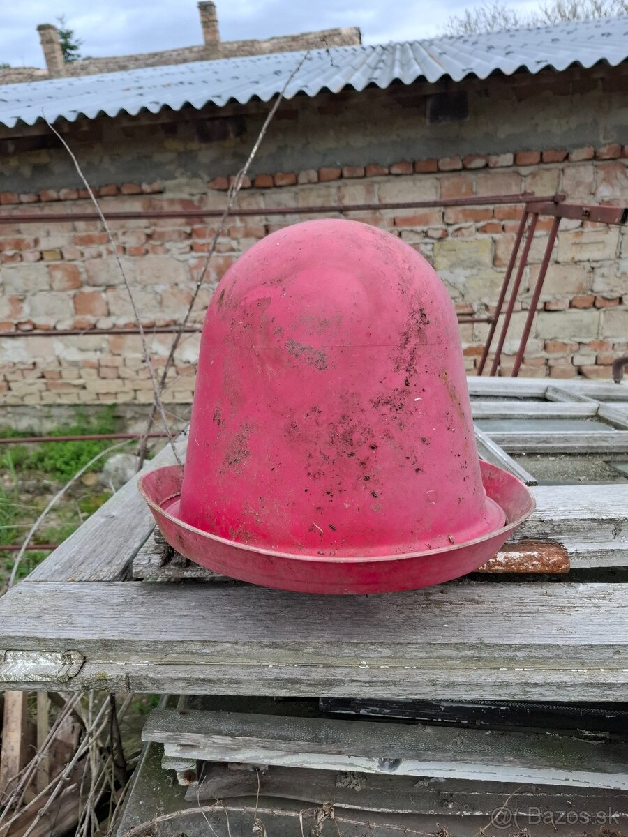 Napájačka pre sliepky 10 litrová