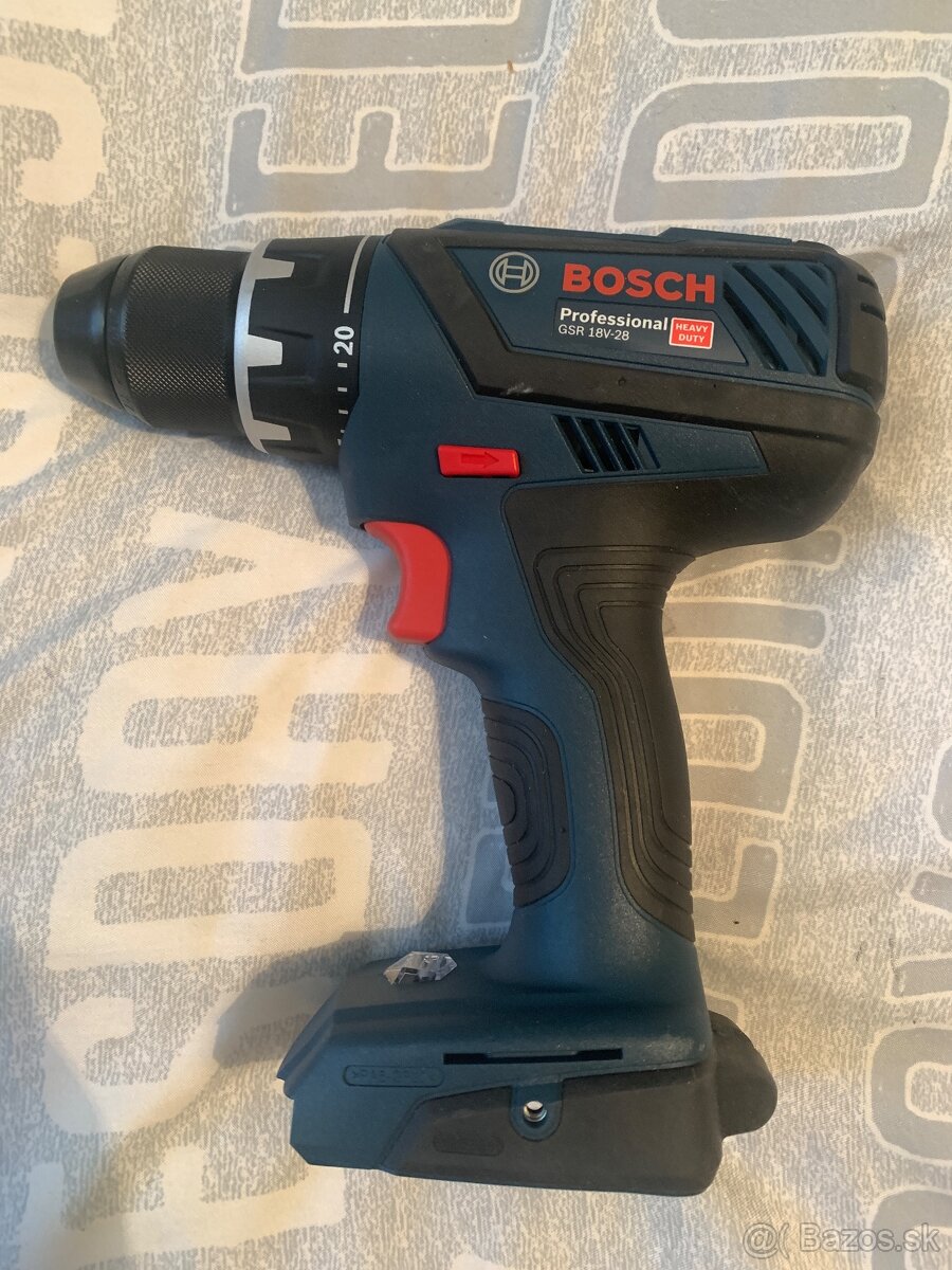 Bosch akumulatorovy skrutkovač GSR 18V 28