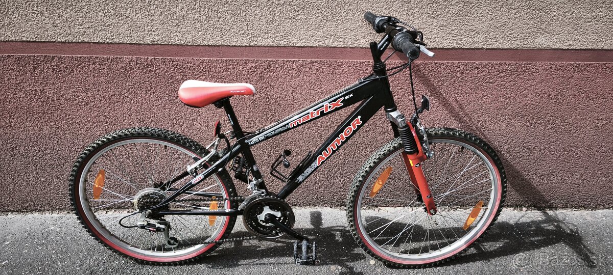 Predám juniorský bicykel Author Matrix,kolesá:24"