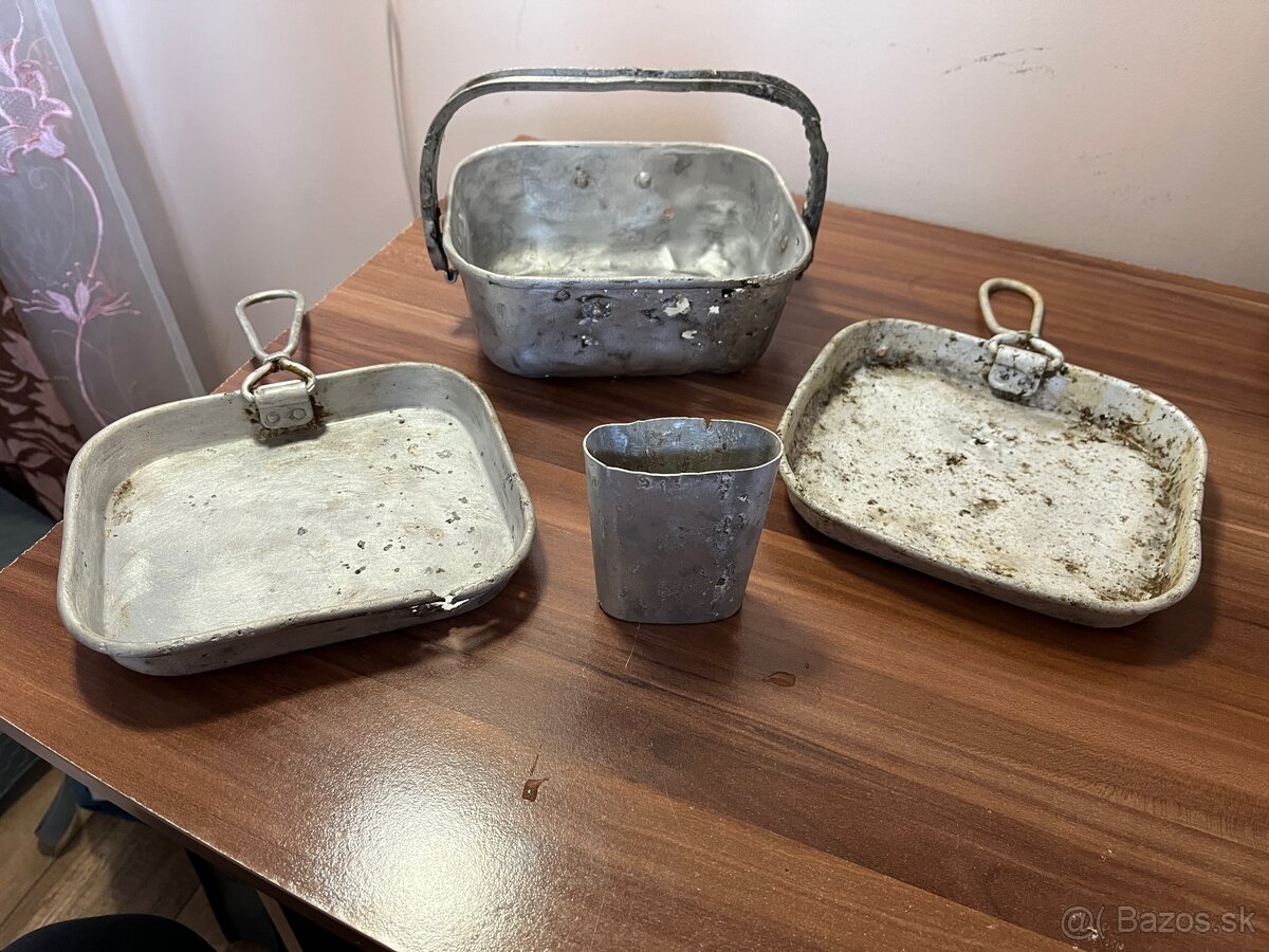Polní hliníkové nádobí maďarského vojáka z období WWII
