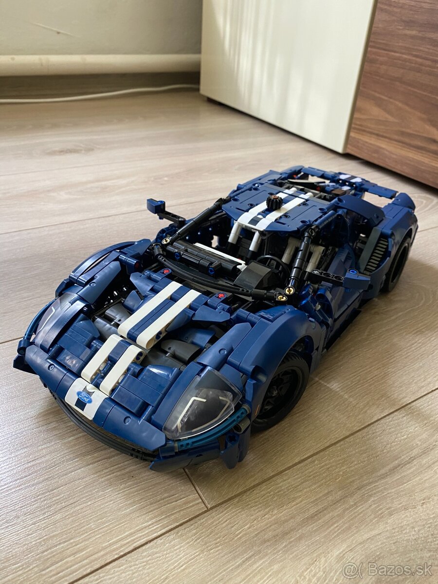 Stavebnica Technic Ford GT 42154