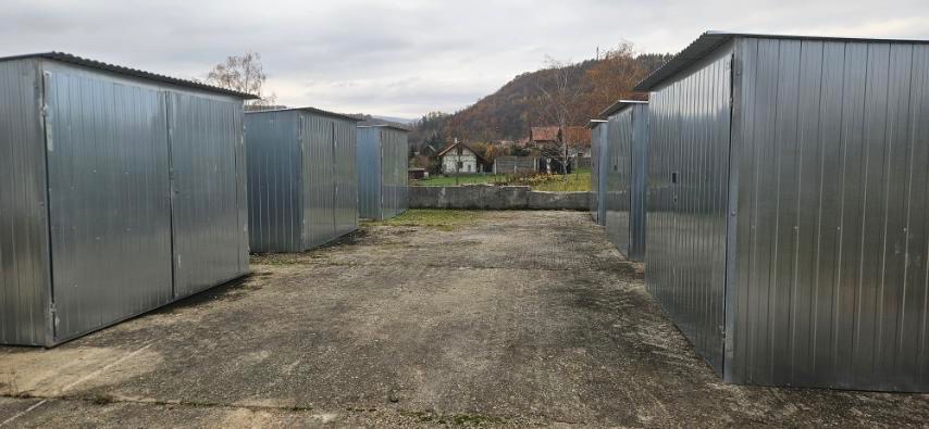 Ponúkam na prenájom garáže o výmere 15m2.