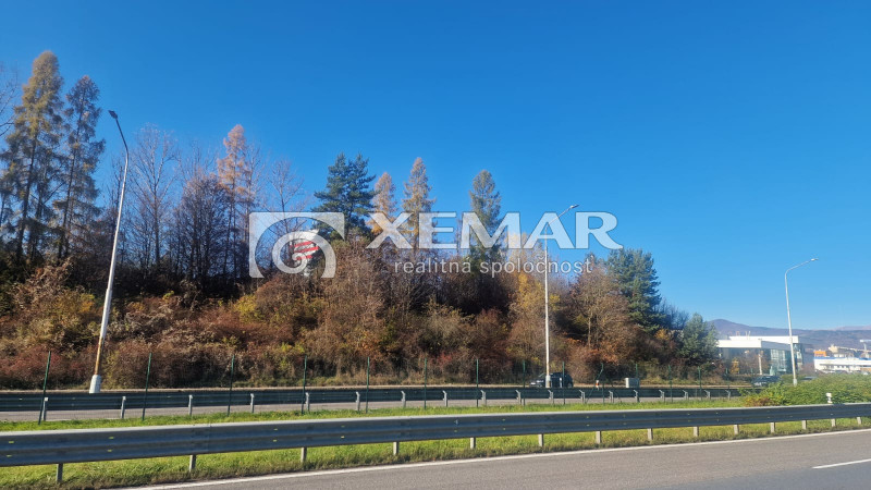 PREDAJ pozemok v meste Banská Bystrica