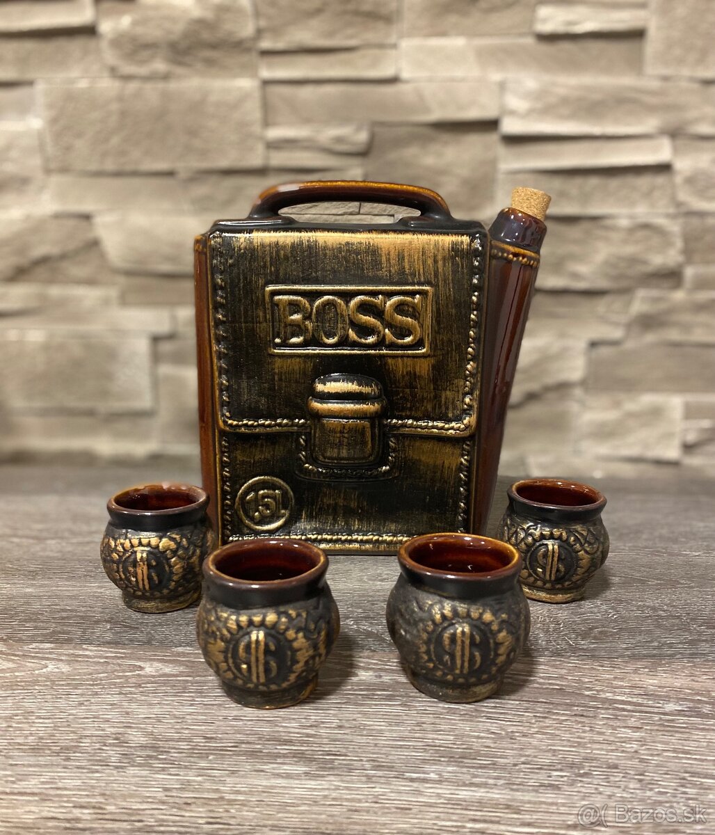 KERAMICKÁ FĽAŠA „BOSS“ + 4 POHÁRIKY