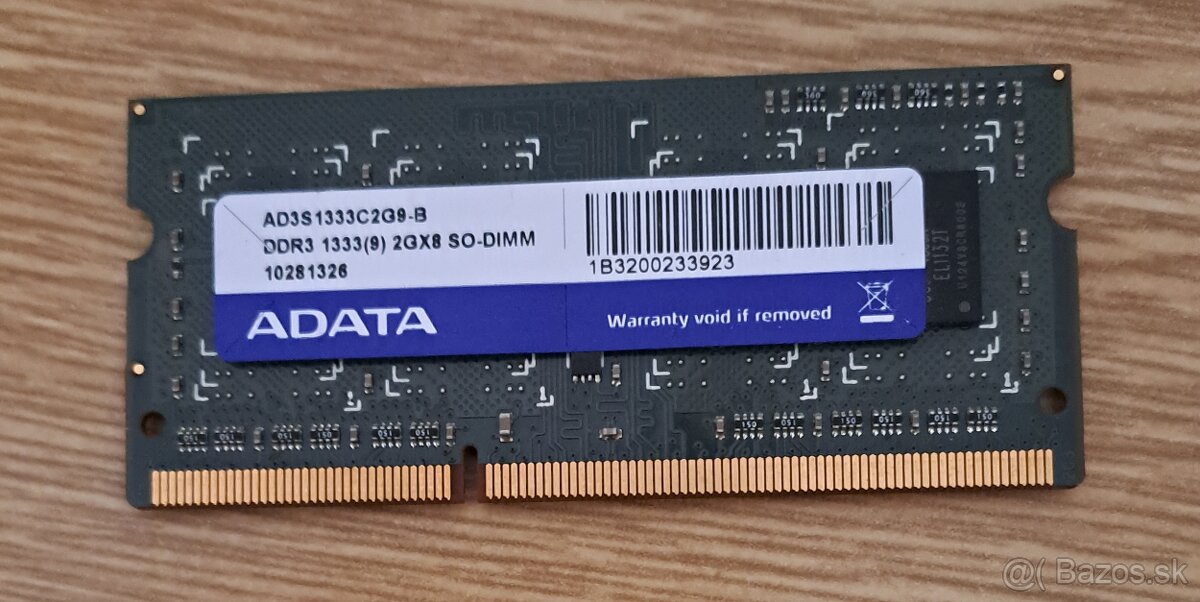 Predám RAMku do notebooku 2GB DDR3 ADATA.
