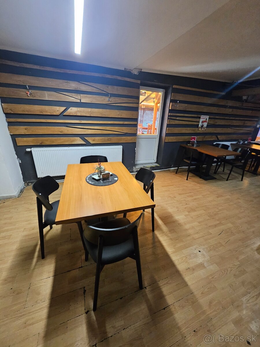 Predám stoly a stoličk