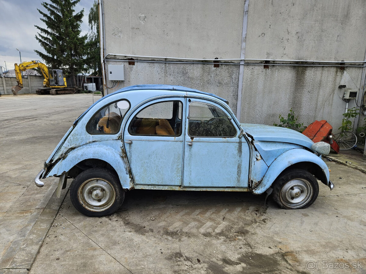 Citroen 2CV 1977 0.4l benzin 30.000km manual