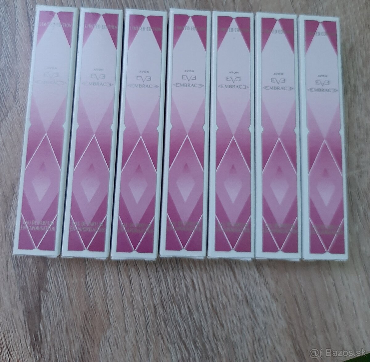 Miniparfémy Avon