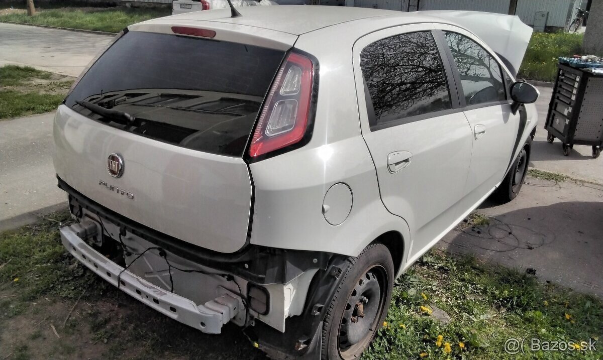FIAT PUNTO EVO 1.3 JTD 2013 PREDÁM MOTOR 199A9000, TRYSKY, A