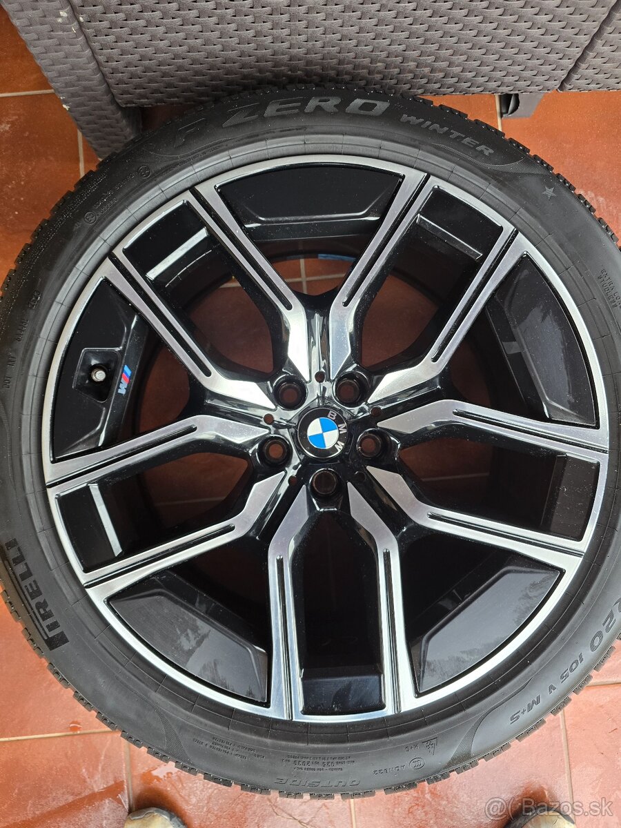 bmw g70 r20
