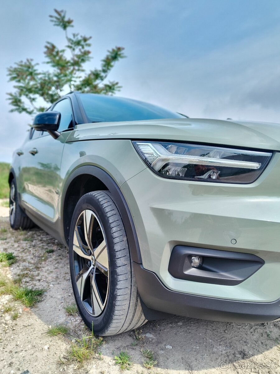 VOLVO XC40 P8 300kw 360 kamera R-design RECHARGE