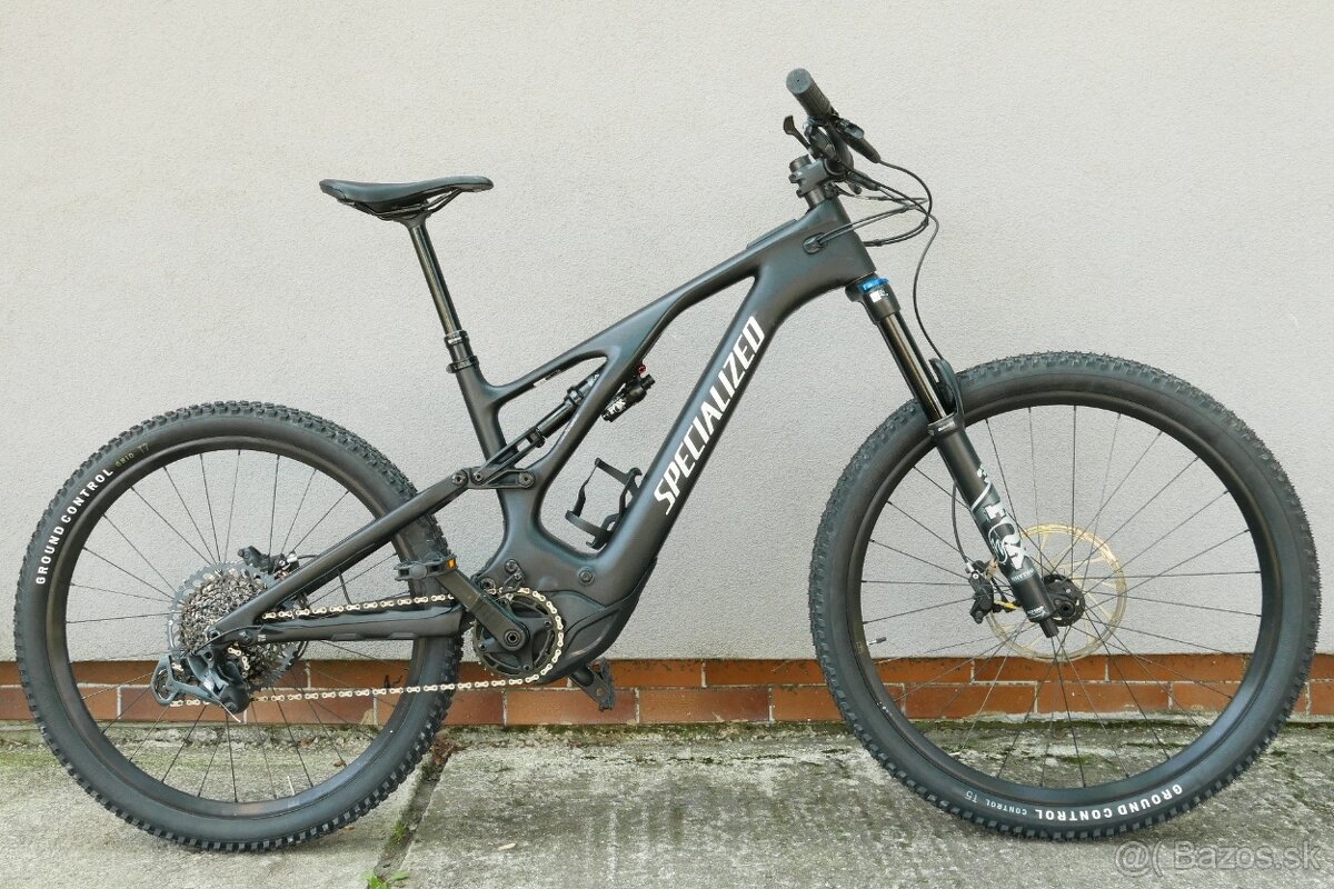 Predám elektrický bicykel Specialized Levo Comp karbom L
