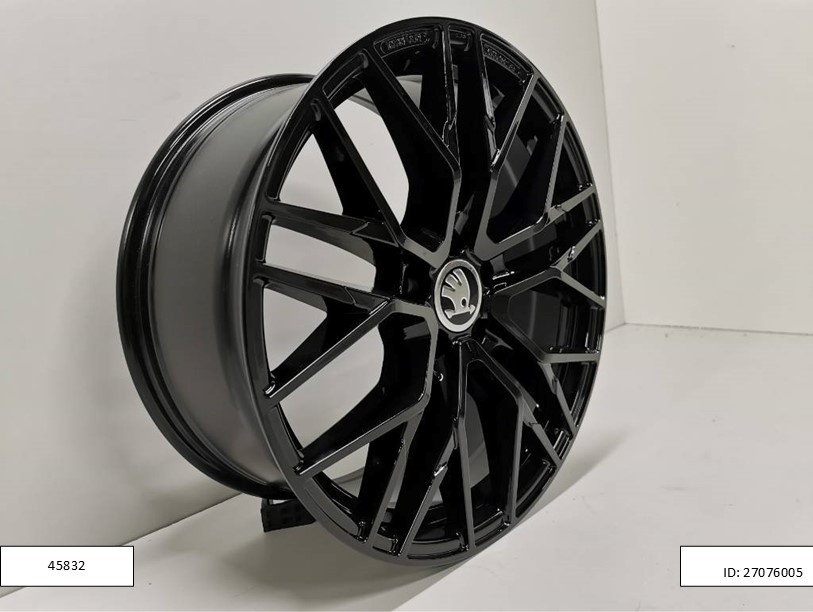 Škoda, Vw Carmani Ludwig alu disky R18 ET45 5X112 8J 1226