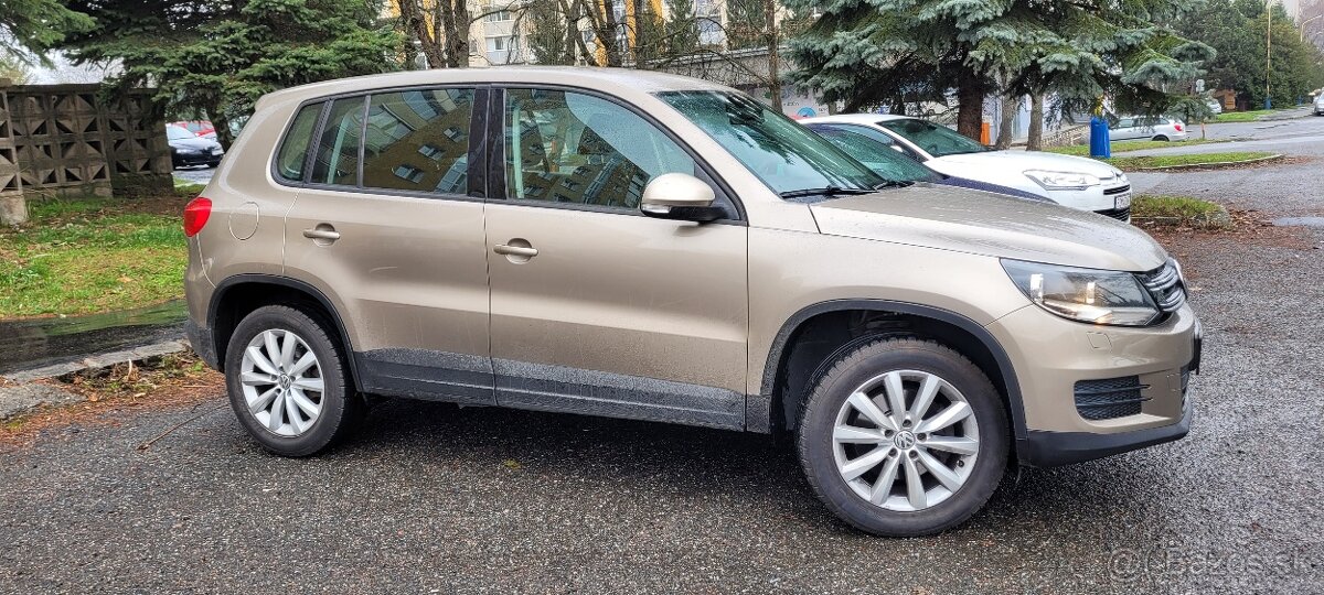 Volkswagen Tiguan 1,4 TSI 90kw, 2012, Capucino metalíza