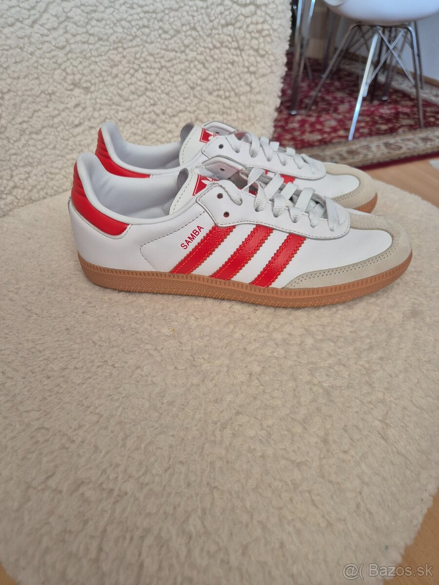Dámske Adidas Samba veľkosť 38,vnútorná dĺžka 23,5cm
