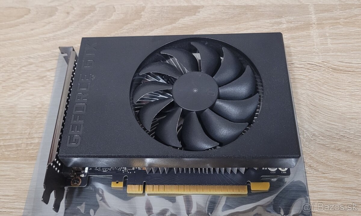Predám grafiku nvidia GTX1650 SUPER 4GB GDDR6