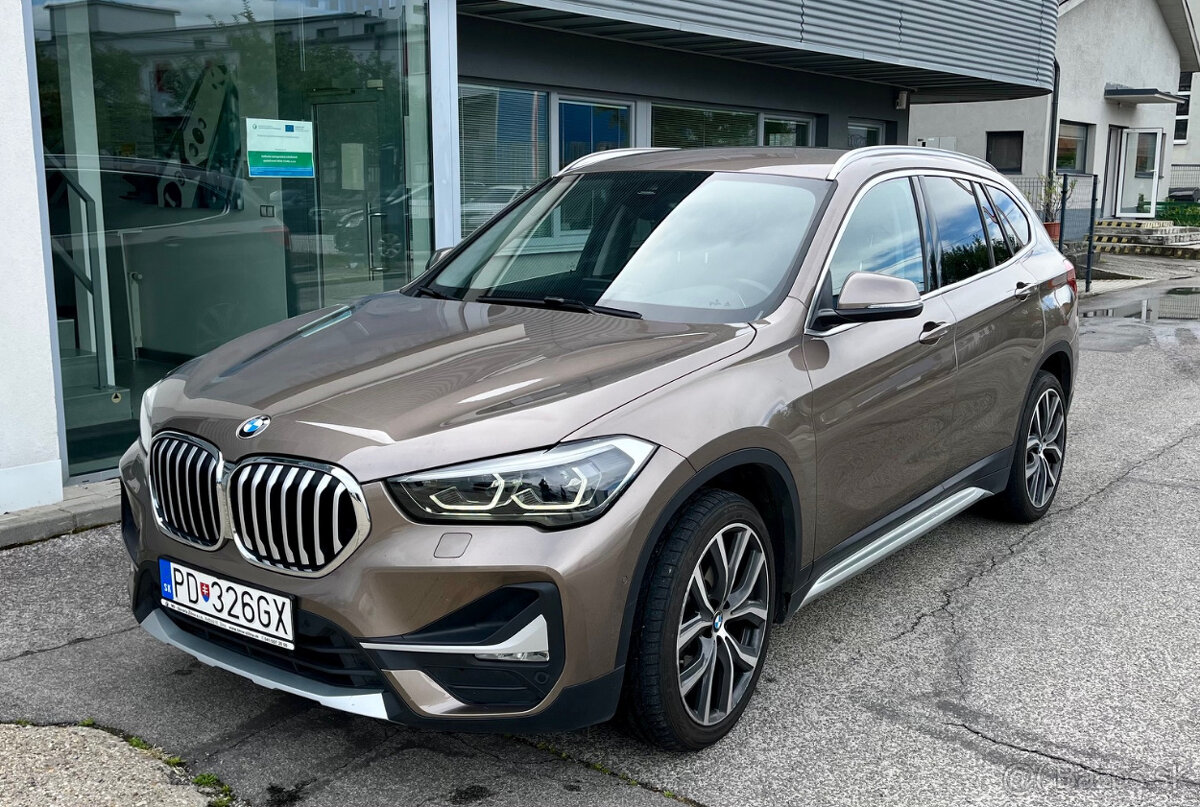 BMW X1 xDrive20d Line MODEL xLine , 49 200 km