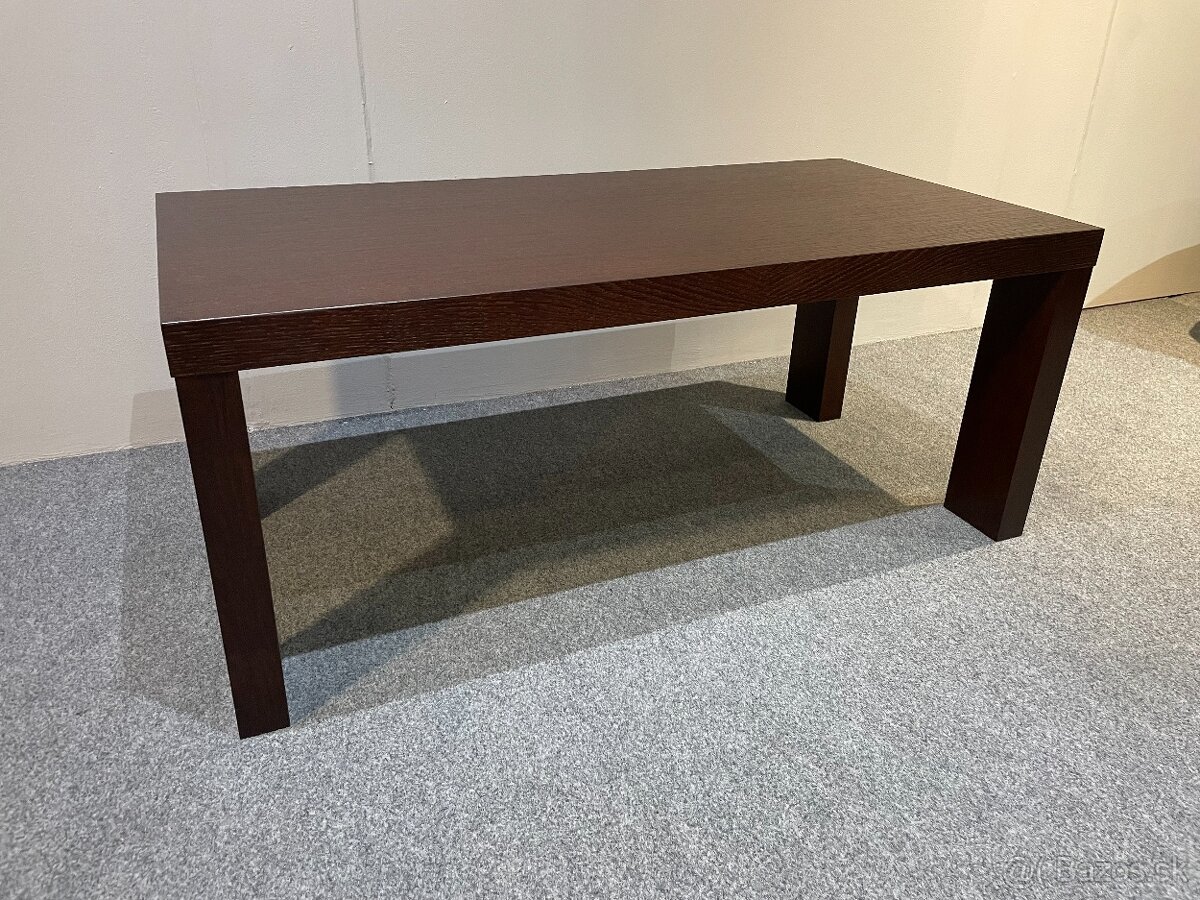 Konferenčný stolík