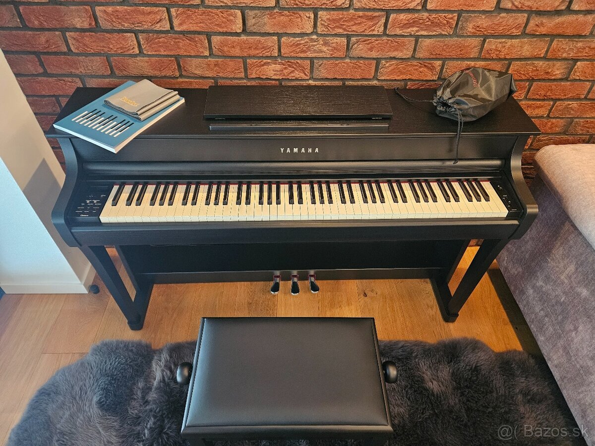 Klavír Yamaha Digitálne piano Black