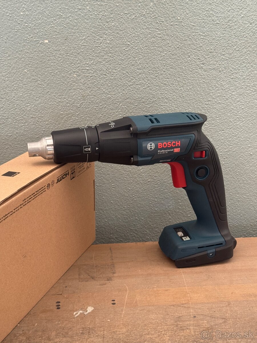 AKU skrutkovač na Sádrokartón Bosch