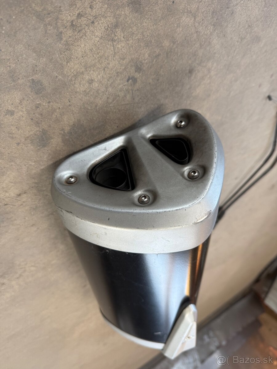 Kawasaky z750 2008 Originálny Vyfuk
