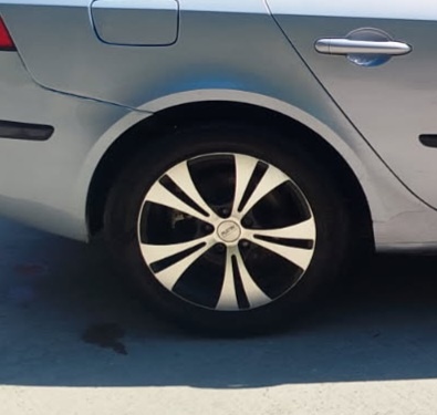 Elektróny na Renault lagúna
