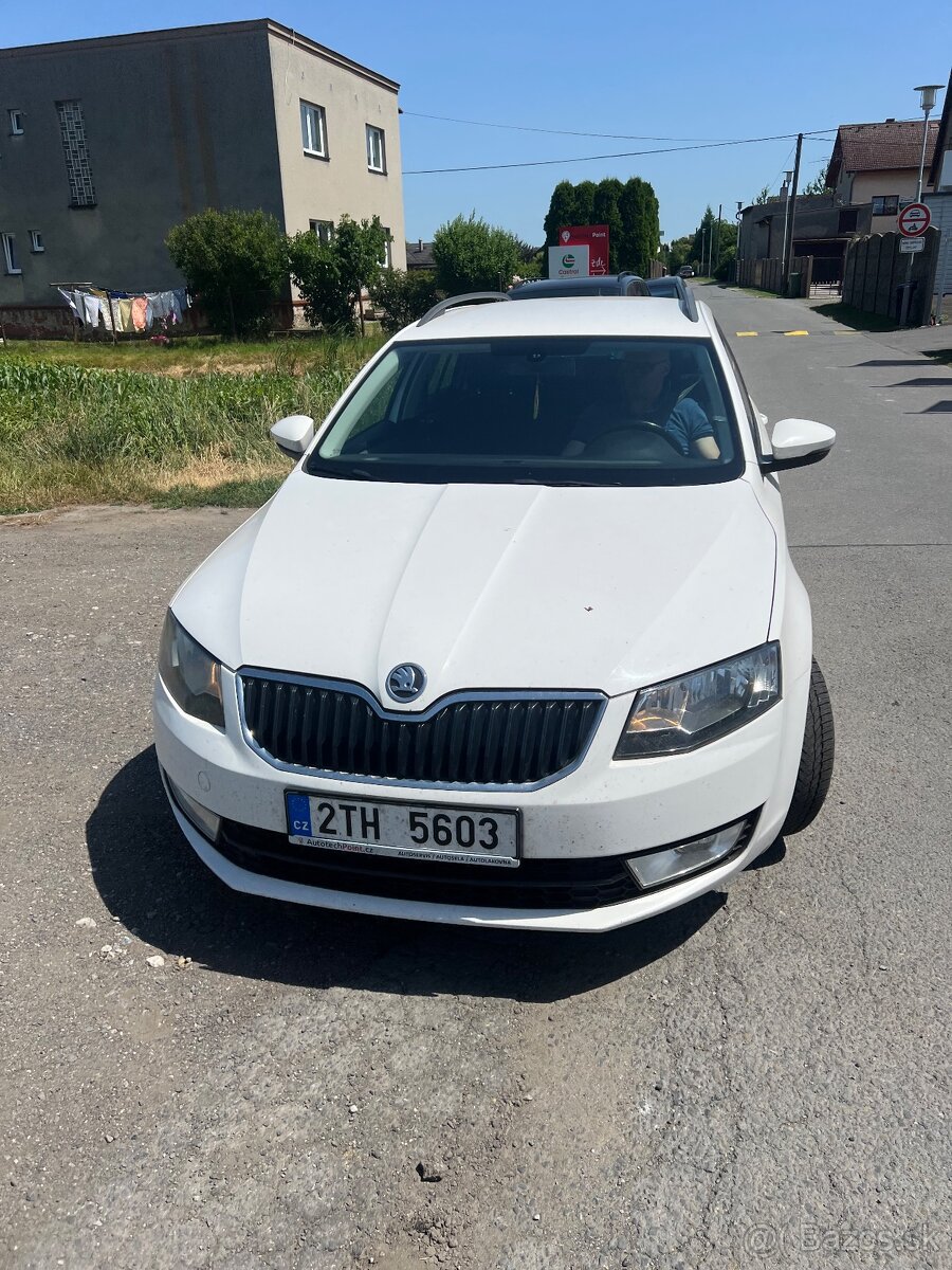 Skoda Octavia 2.0 TDI 110 kw Style - 2013