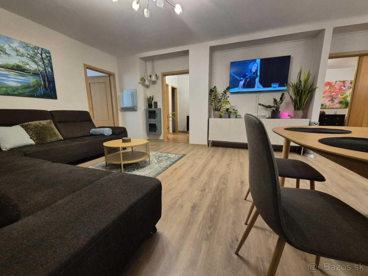 3-izbový byt, 100 m², Nitra – Staré Mesto
