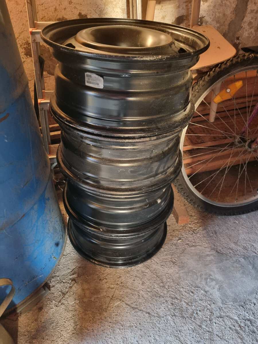 Sada 4 diskov R15