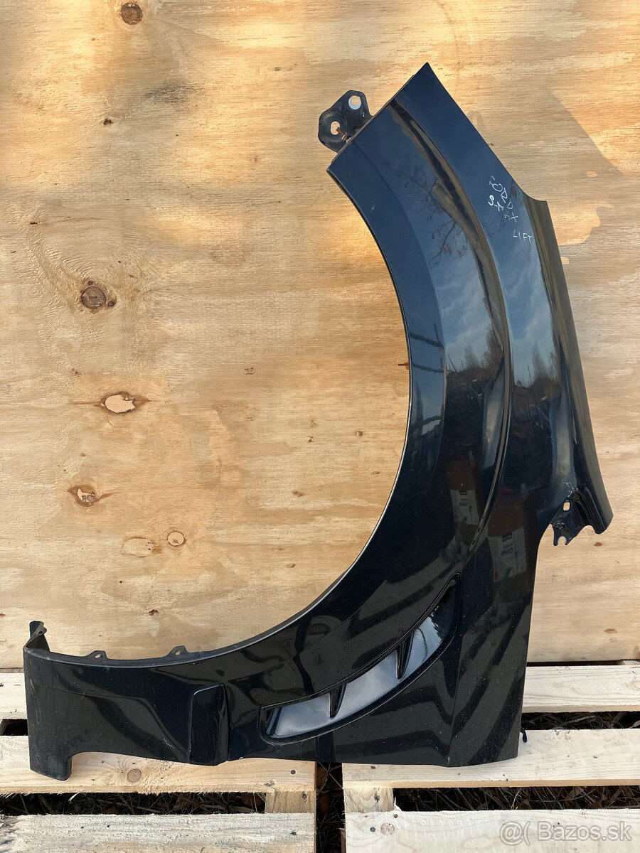 PRODÁM LEVÝ BLATNIK FORD S MAX FACELIFT