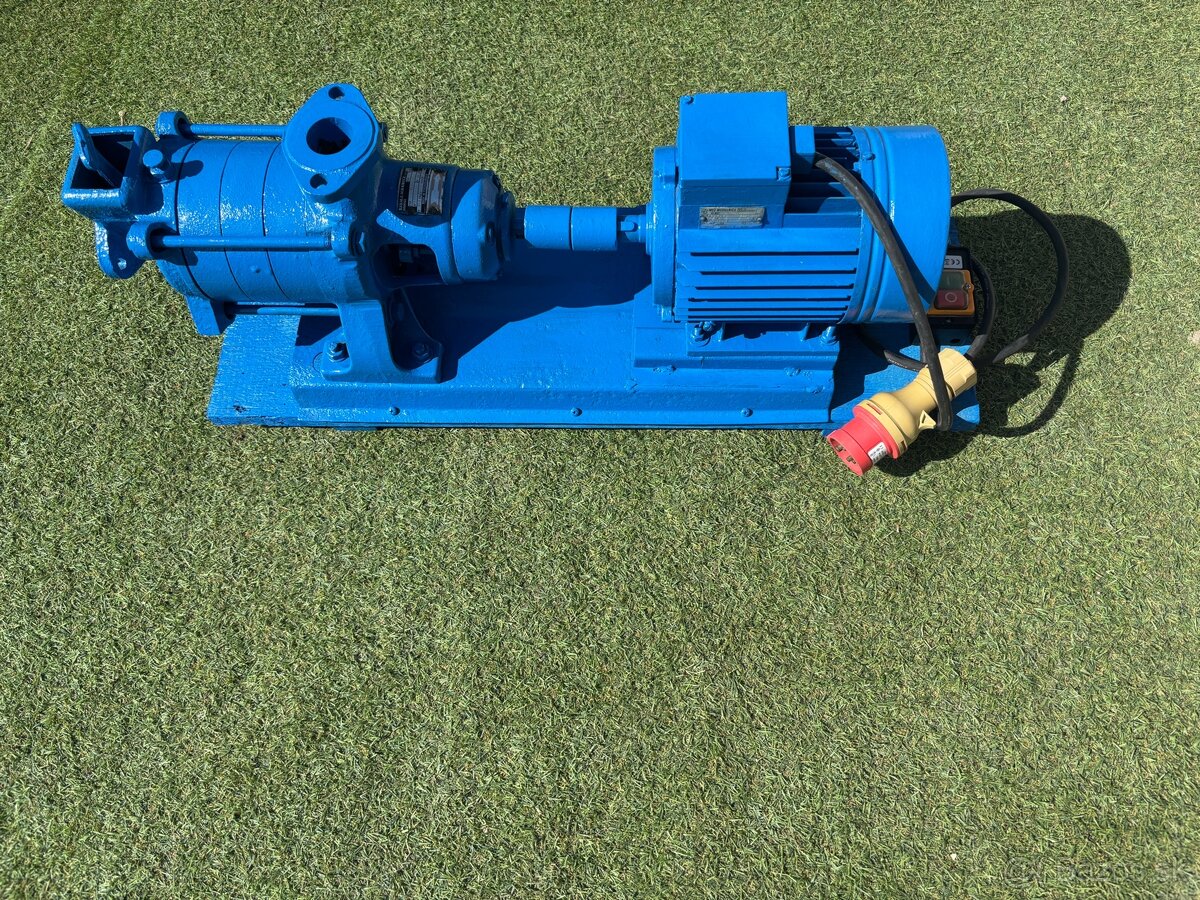 Priemyselné 3 turbínové čerpadlo s el. motorom 2,2 kW.