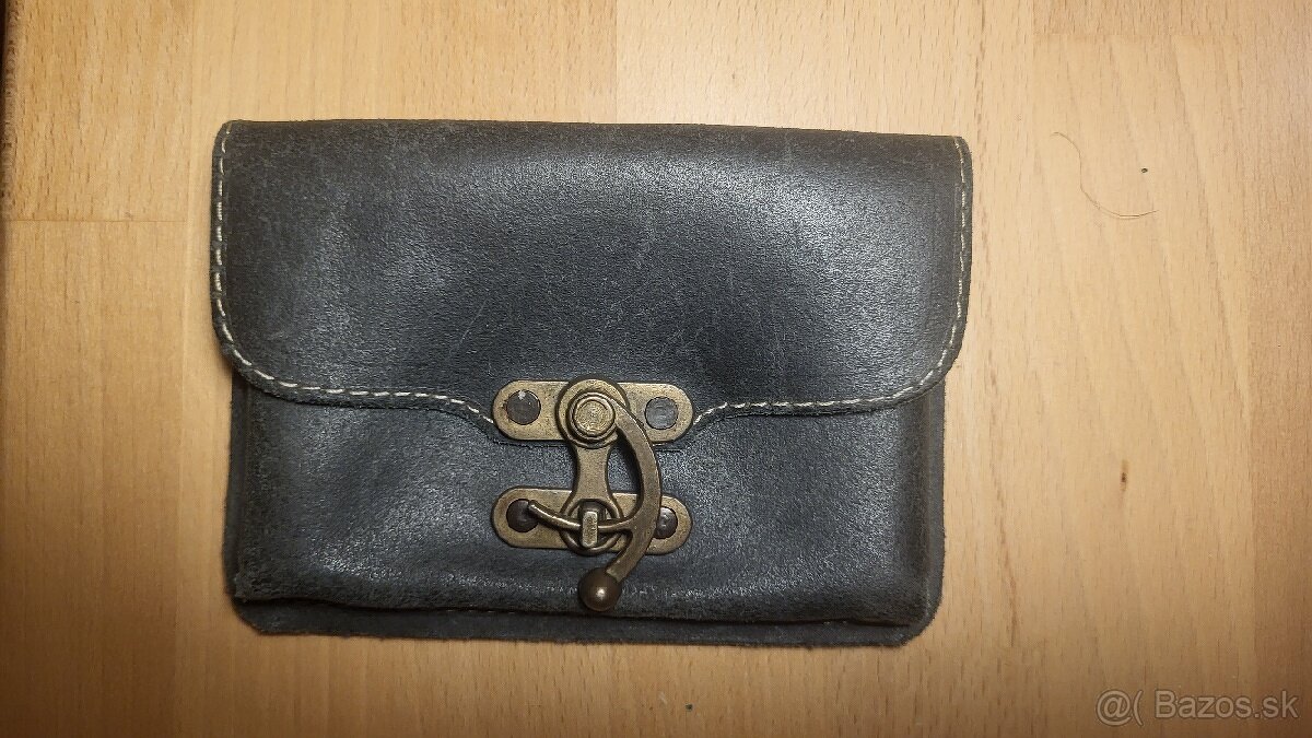 Kožená retro peňaženka na opasok