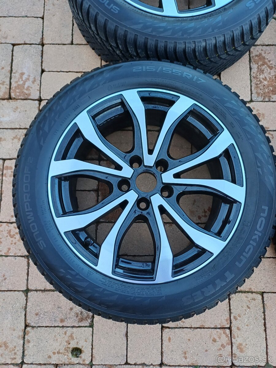 NOVÉ 215/55 R17