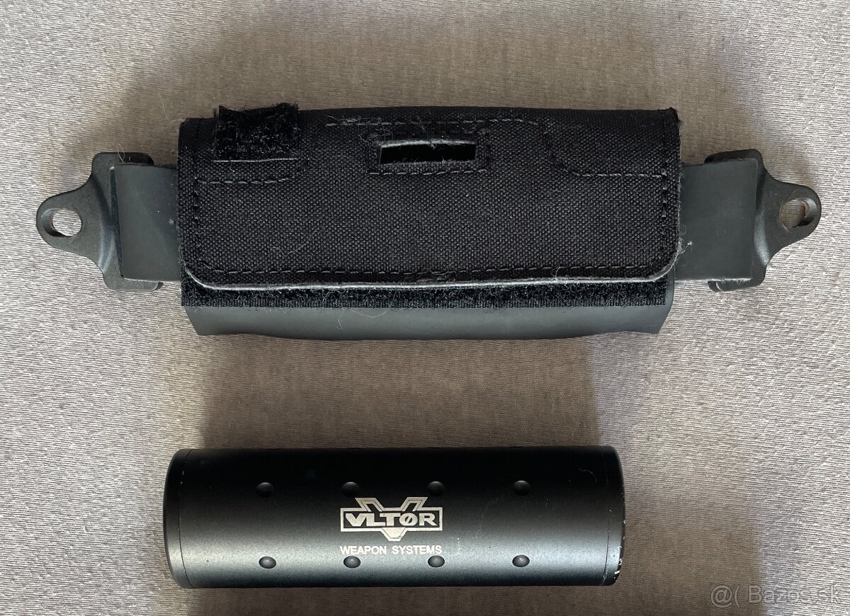 Airsoft Kapsa na závažie na helmu + tlmič