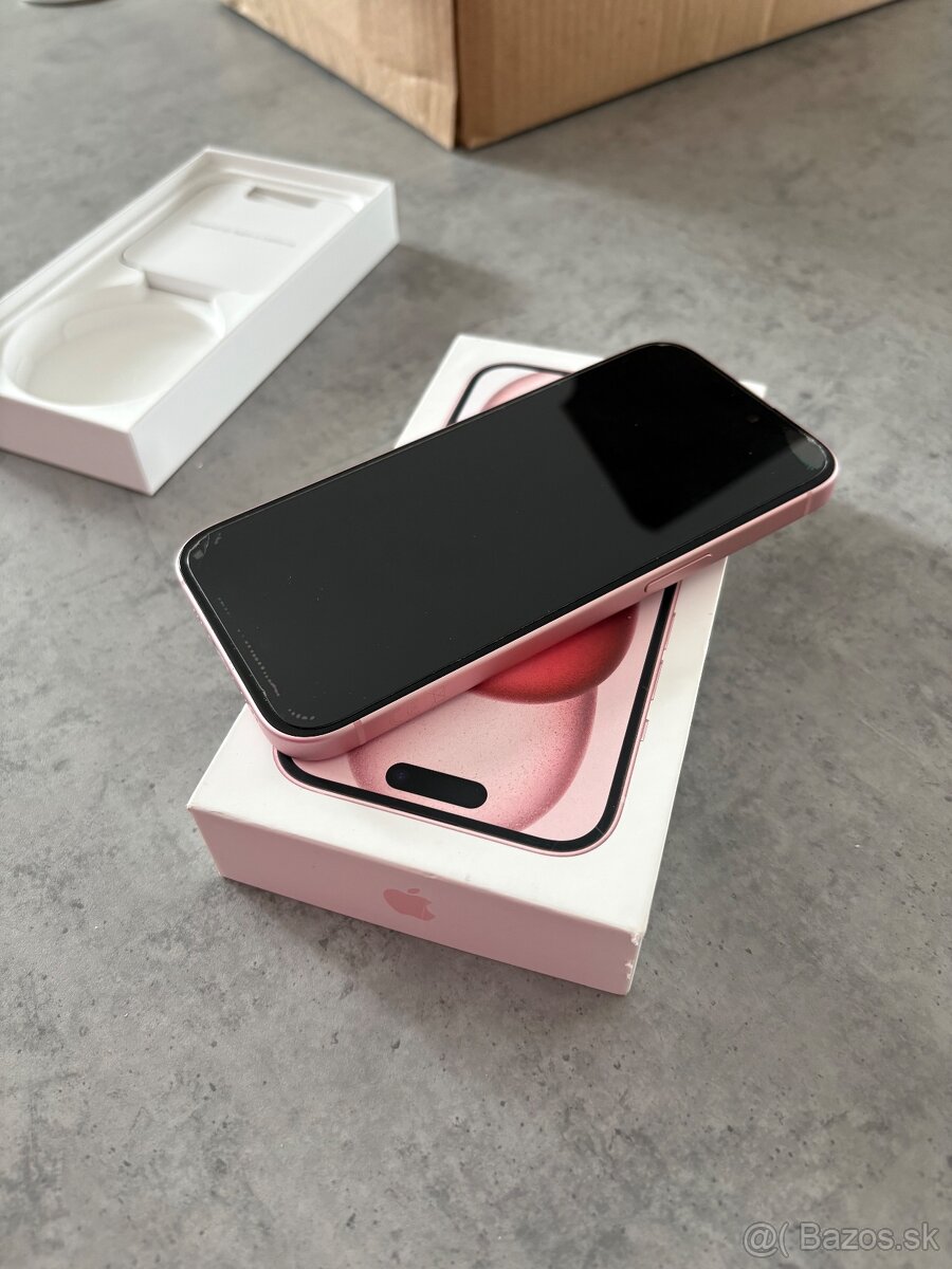 iPhone 15 128GB