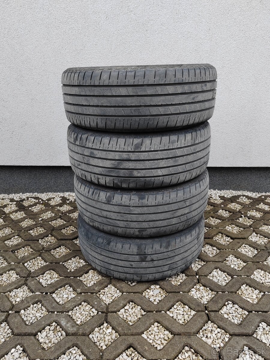 Letné Pneumatiky Bridgestone 225/45 r19
