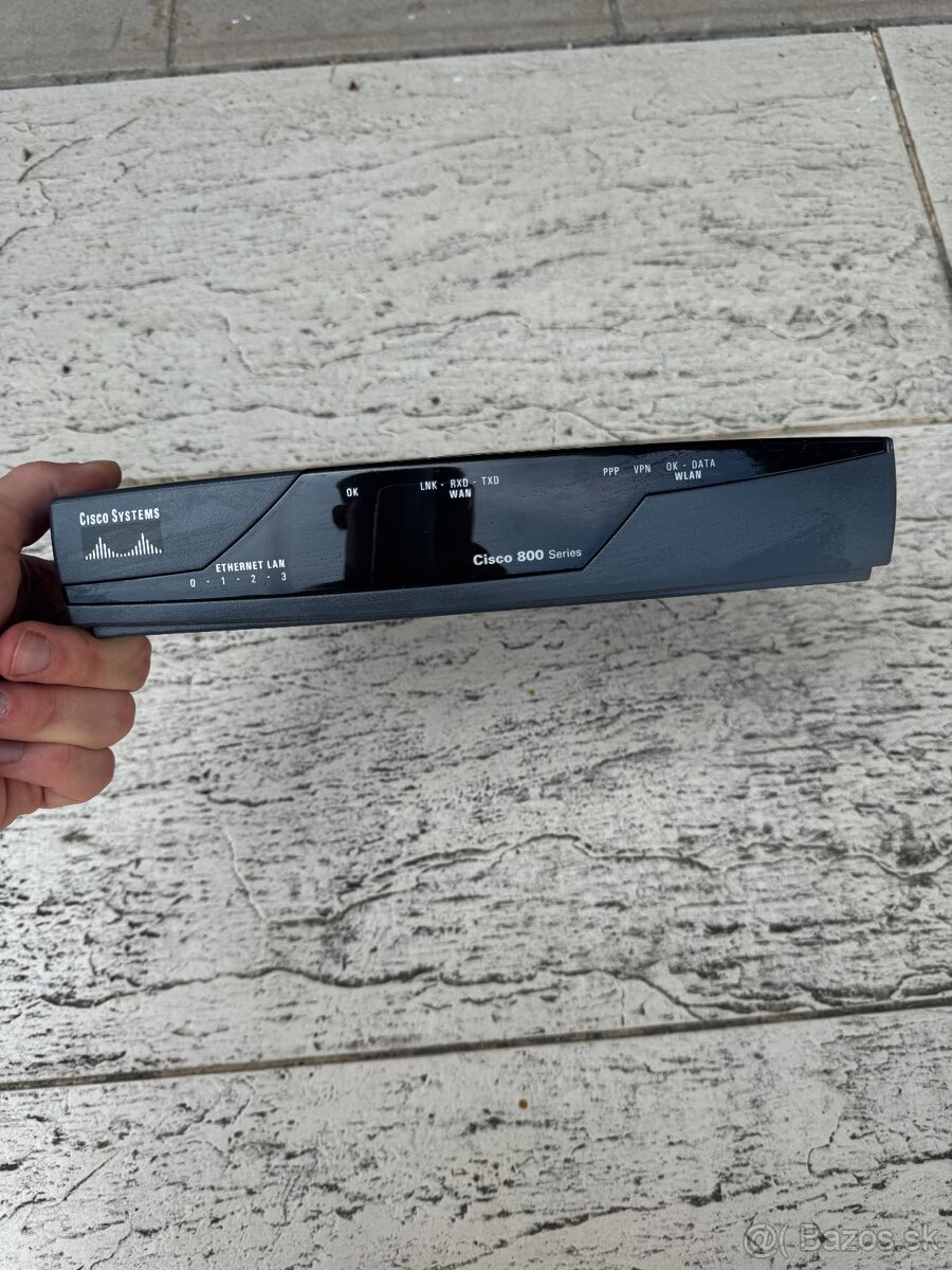 Priemyselný router Cisco C819G-4G-G-K9