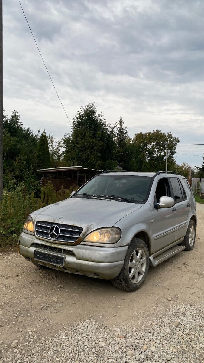 Mercedes-Benz ML W163 2.7 CDI 120 kW – rozpredám na diely