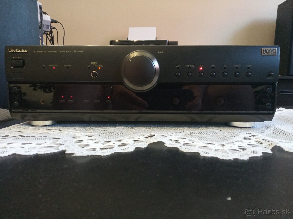 Zosiľňovač Technics SU-A707