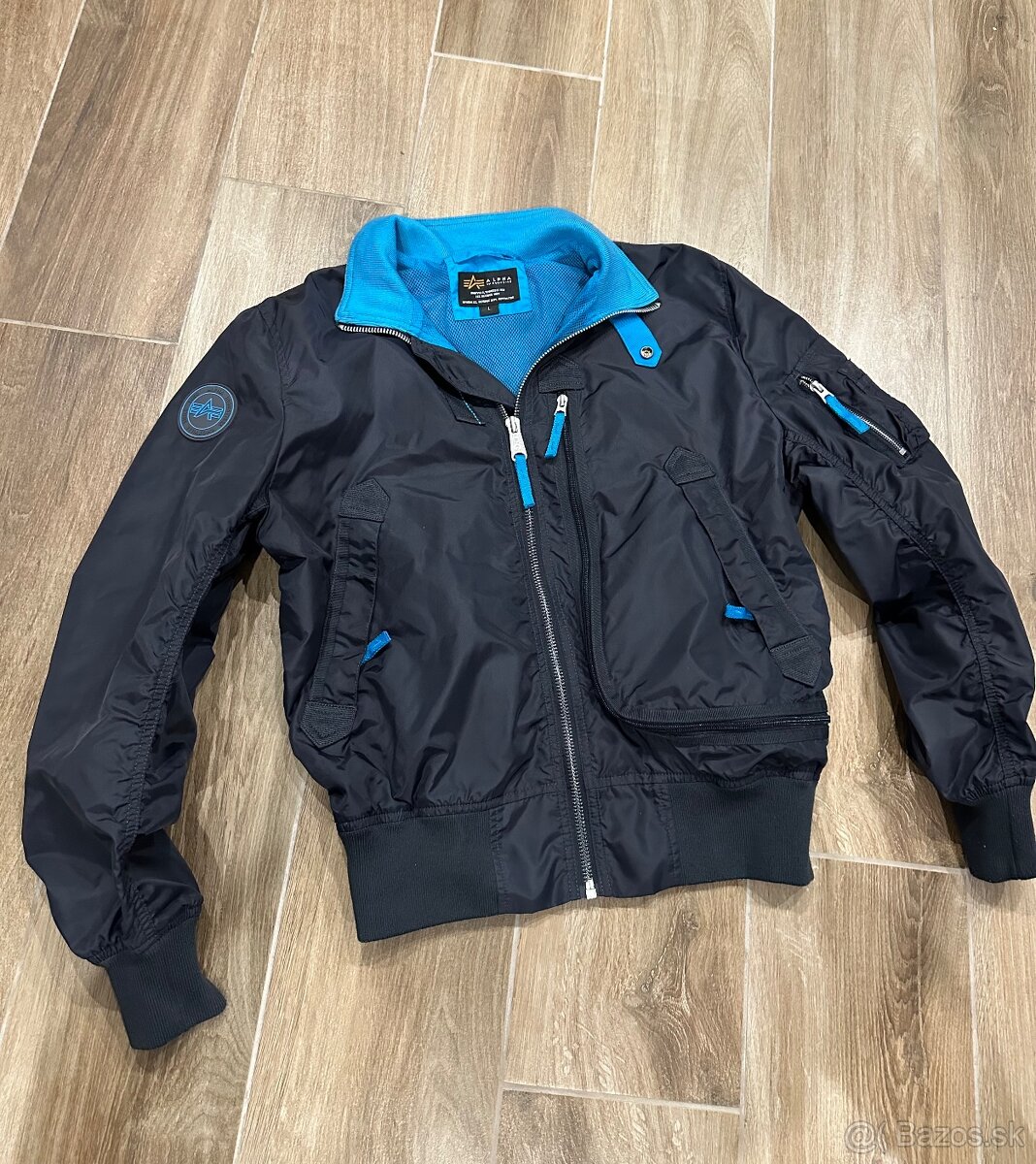 Predám bomberu Alpha Industries modrá